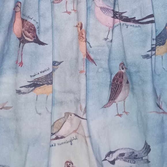 2 Dresses - Picture 4 of 5